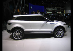 Land Rover LRX Concept